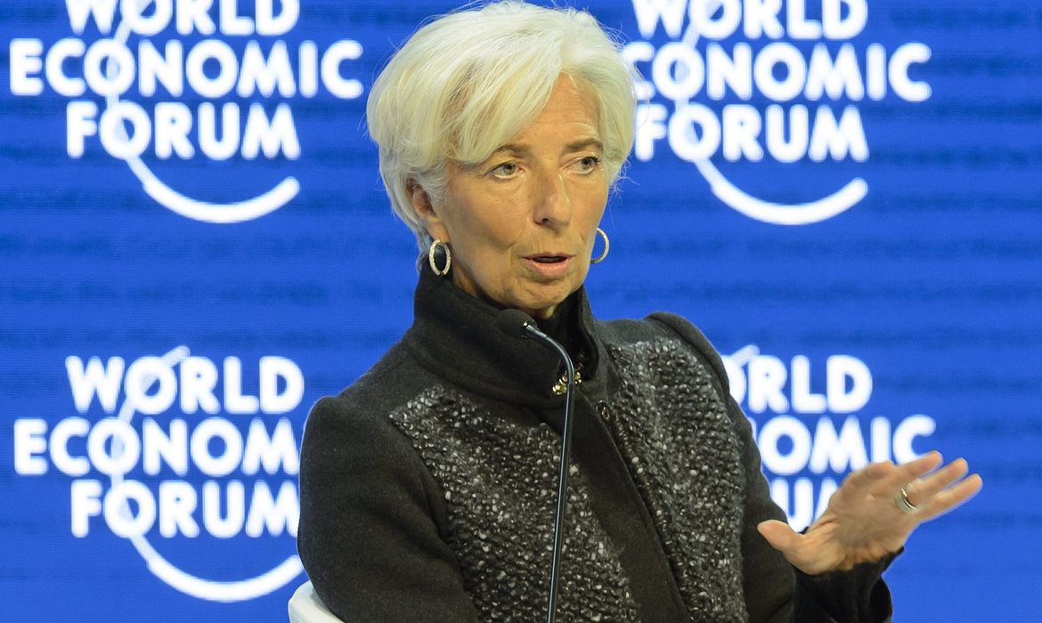 A diretora-gerente do FMI, Christine Lagarde, participa do Fórum Econômico Mundial, em Davos (Agência Lusa/Direitos Reservados)