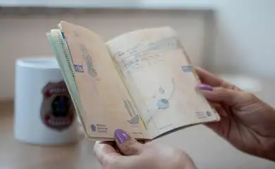 03/10/2023, Polícia Federal e Casa da Moeda dão início à emissão do novo passaporte brasileiro. Foto: Polícia Federal/ Divulgação