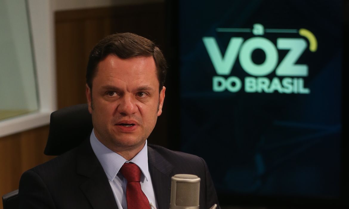 O ministro da justiça e segurança pública,Anderson Torres, participa do programa A Voz do Brasil