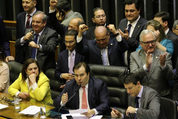O presidente da Câmara dos Deputados, Rodrigo Maia, durante sessã no plenário que conclui votação em primeiro turno da Reforma da Previdência.