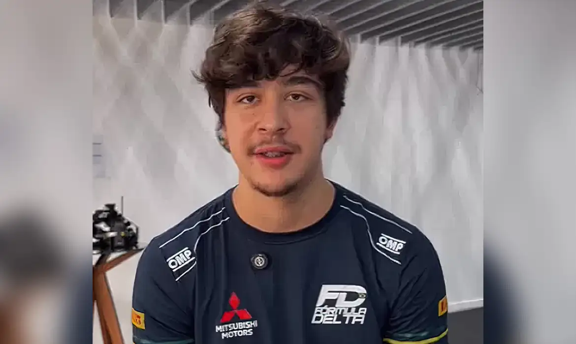 31/01/2026 - O piloto Pedro Arthur Turra Basso, que mandou um adolescente de 16 anos para a UTI após uma briga envolvendo chicletes, foi preso pela Polícia Civil do Distrito Federal. Foto: Reprodução/Instagram