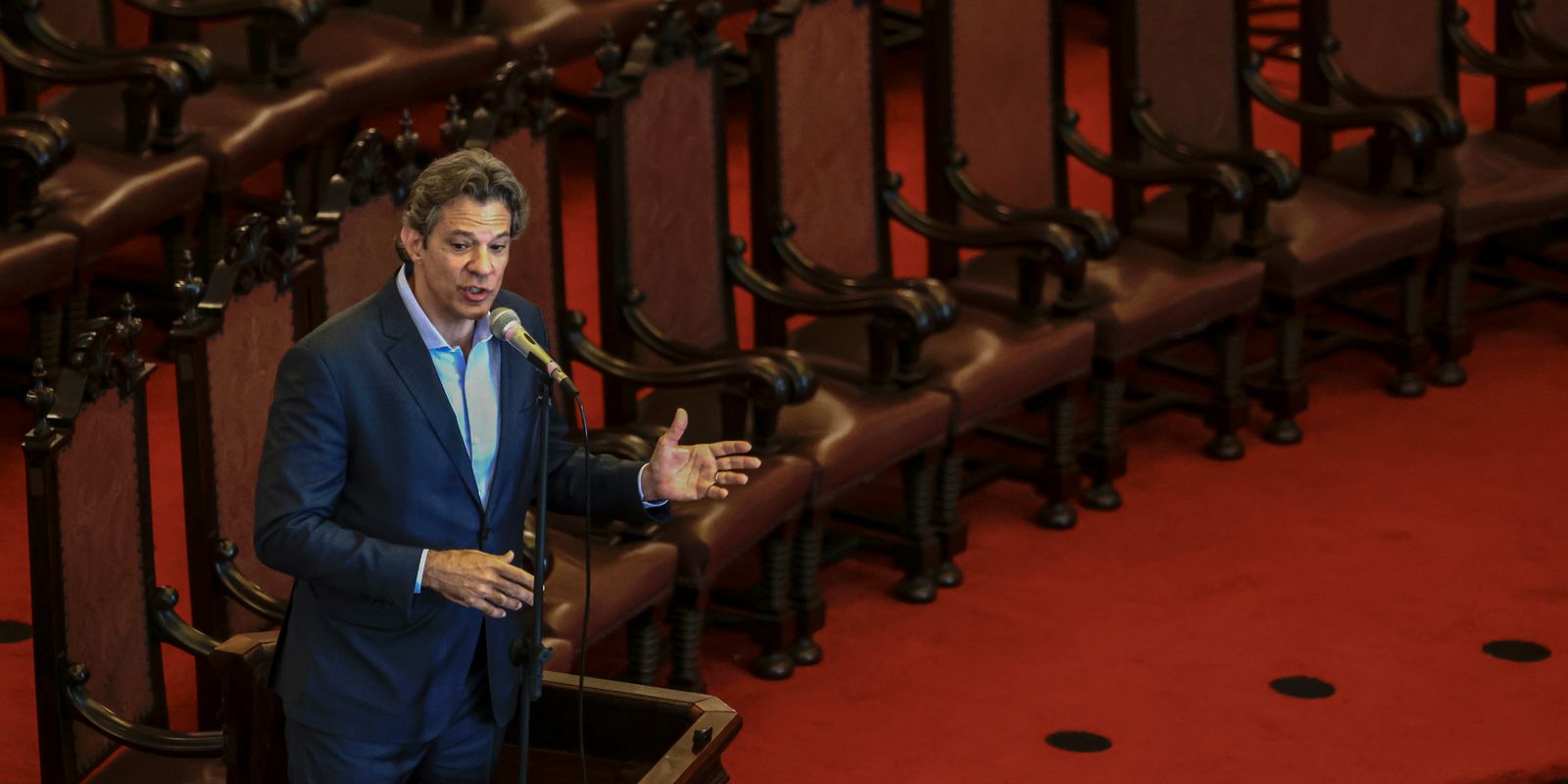 Haddad defende mobilização de progressistas contra desigualdade Haddad defende mobilização de progressistas contra desigualdade