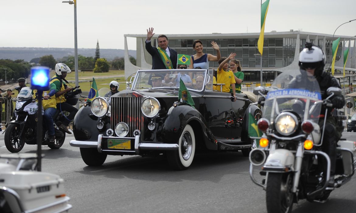 O presidente da República, Jair Bolsonaro e a Primeira-dama do Brasil, Michelle Bolsonaro, participam do Desfile cívico-militar de 7 de Setembro de 2022 e comemoração do Bicentenário da Independência do Brasil