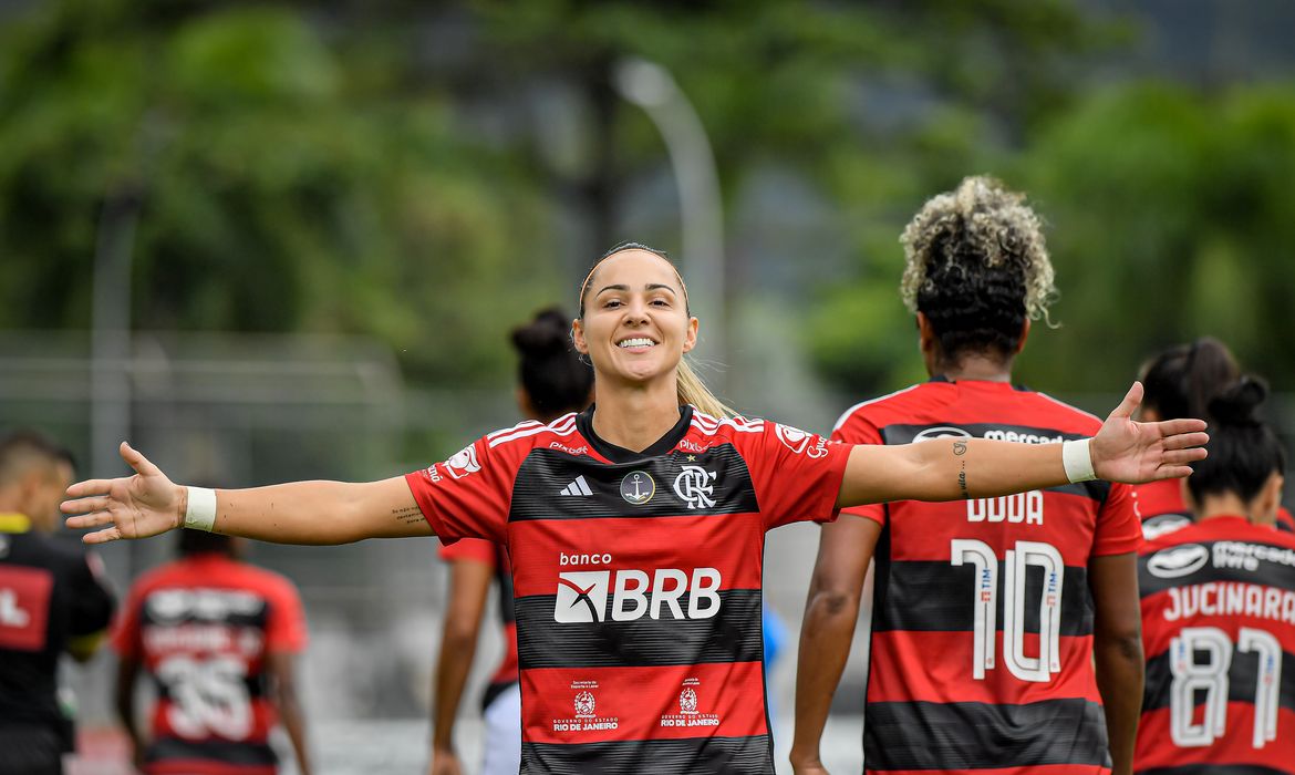 Flamengo, Real Brasília, brasileiro feminino