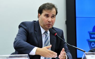 O deputado Rodrigo Maia (DEM-RJ) foi eleito para presidente da comissão especial da Reforma Política durante reunião de instalação da comissão (Luis Macedo/Câmara dos Deputados)