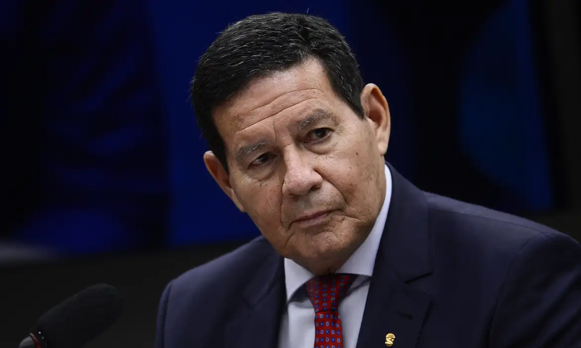 O vice-presidente da República, Hamilton Mourão, durante audiência na Comissão de Relações Exteriores da Câmara.