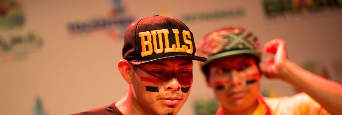 Grupo de rap com integrantes da etnia Guarani Kaiowá, Bro MC's Palmas (TO) - Grupo de rap com integrantes da etnia Guarani Kaiowá, Bro MC's, se apresenta na Oca da Sabedoria durante os Jogos Mundiais dos Povos Indígenas