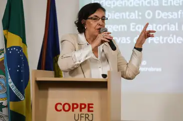 Rio de Janeiro (RJ), 24/10/2024 – A diretora executiva de exploração e produção da Petrobras, Sylvia Anjos fala durante aula aberta Coppe/UFRJ, na Ilha do Fundão, na zona norte da capital fluminense. Foto: Tomaz Silva/Agência Brasil