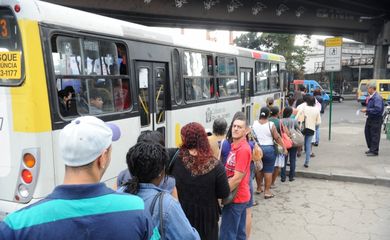 transporte público ônibus