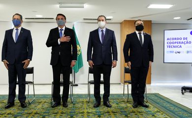 (Brasília  - DF, 25/06/2020) Cerimônia de assinatura do Acordo de Cooperação Técnica para integração dos sistemas “Corpus927” e “A Constituição e o Supremo” ao Portal da Legislação.
Foto: Marcos Corrêa/PR