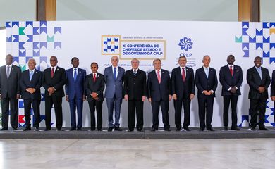 Brasília - Presidente Michel Temer posa para foto oficial da 11ª Conferência de Chefes de Estado e de Governo da CPLP, no Palácio Itamaraty  (Beto Barata/PR)
