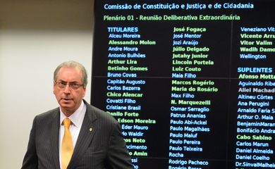 Brasília - O deputado Eduardo Cunha durante reunião da Comissão de Constituição e Justiça da Câmara que tenta votar o parecer do deputado Ronaldo Fonseca sobre o seu pedido para anular decisão do Conselho de Ética sobre sua cassação (José