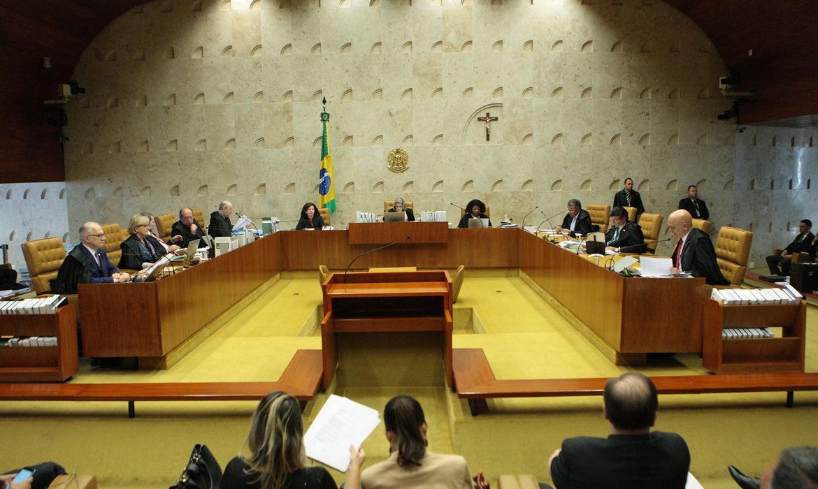 Brasília - Plenário do Supremo Tribunal Federal (STF) durante sessão para julgamento sobre imunidade parlamentar de deputados estaduais (Carlos Moura/SCO/STF)