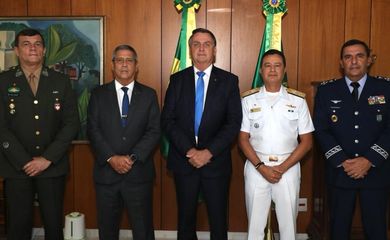 Novos comandantes das Forças Armadas do Brasil.