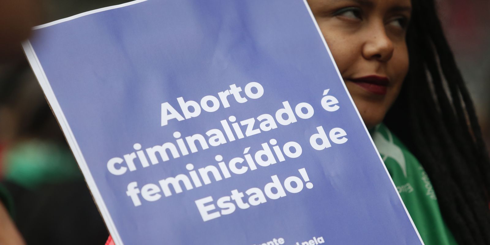 Meninas mães passam de 14 mil e só 1,1% tiveram acesso a aborto legal Meninas mães passam de 14 mil e só 1,1% tiveram acesso a aborto legal