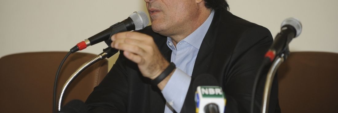 O ministro da Justiça, José Eduardo Cardozo, em entrevista coletiva
