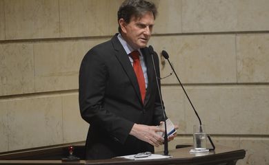 Rio de Janeiro - O prefeito eleito Marcelo Crivella discursa ao ser empossado na Câmara de Vereadores. (Fernando Frazão/Agênci Brasil)