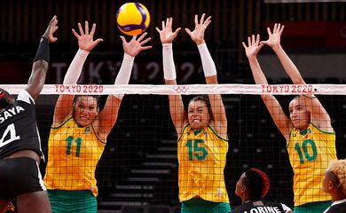 Brasil derrota Quênia no vôlei feminino em Tóquio