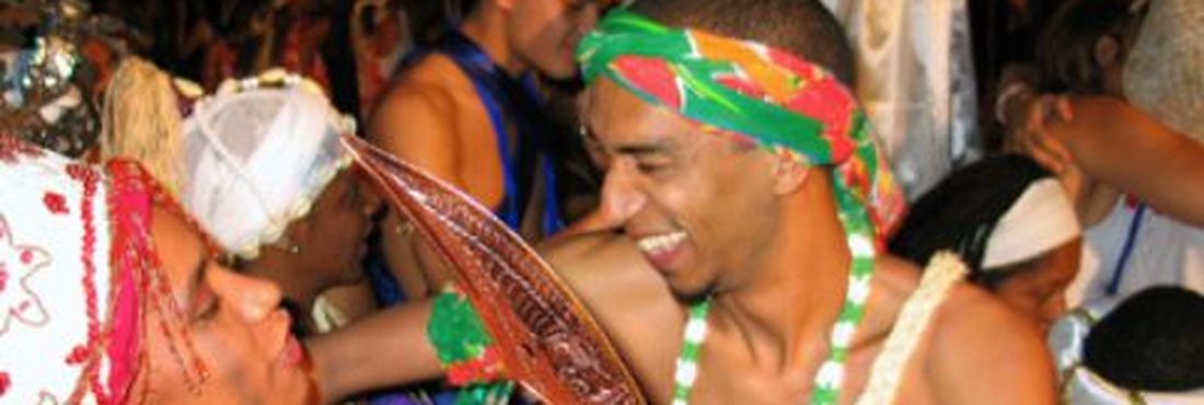 Bloco Ilú Obá de Min resgata cultura africana no carnaval de rua de São Paulo