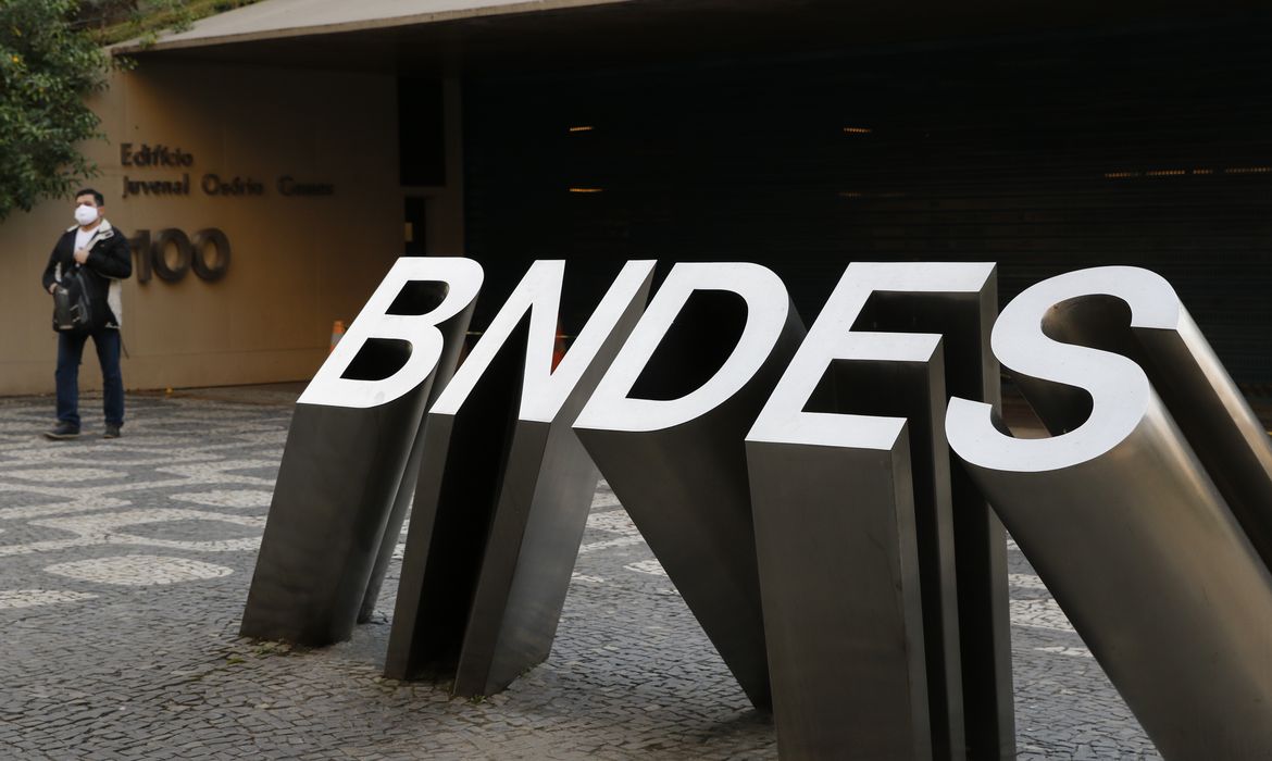 Edifício sede do BNDES, Banco Nacional de Desenvolvimento Econômico e Social, no Centro do Rio.
Foto: Fernando Frazão/Agência Brasil/Arquivo