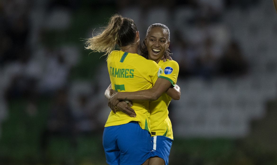 Estreia da Seleção Feminina Principal na Copa América: Brasil x Argentina (Colômbia)