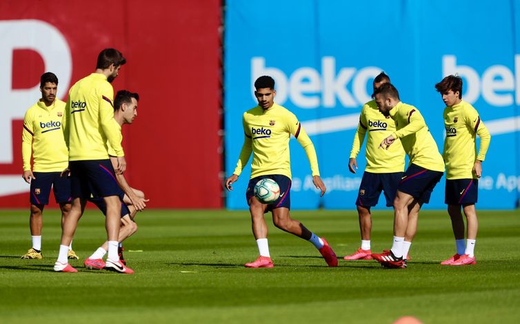 Treino Barcelona_Futebol