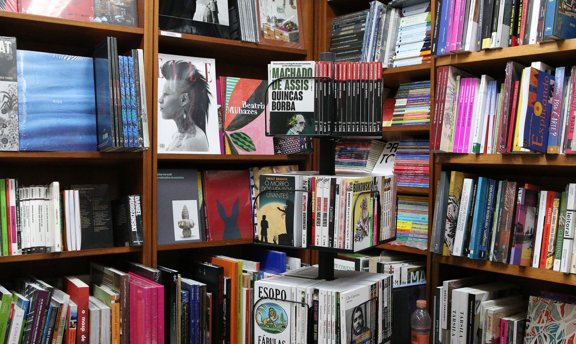 Prêmio Jabuti de Literatura: conheça os grandes vencedores de 2024 Prêmio Jabuti de Literatura: conheça os grandes vencedores de 2024