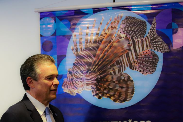 Brasília (DF) 07/11/2023 – O ministro da Pesca e Aquicultura, André de Paula participa da apresentação da Proposta do Programa Emergencial para o controle e Monitoramento do Peixe-Leão no litoral brasileiro
Foto: Antonio Cruz/Agência Brasil