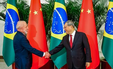 13.05.2025 - Presidente da República, Luiz Inácio Lula da Silva, durante reunião com o Primeiro-Ministro da República Popular da China, Li Qiang, no Grande Palácio do Povo. Pequim - China.  Foto: Ricardo Stuckert / PR