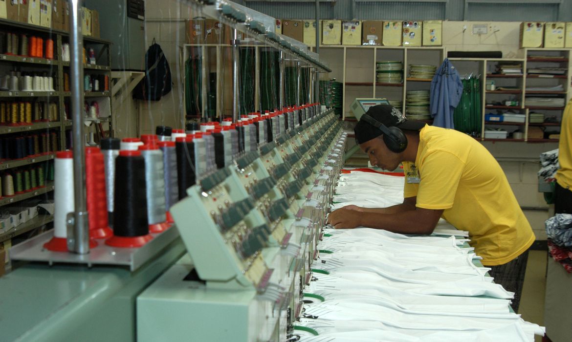 Fabrica de roupas em vila velha hotsell