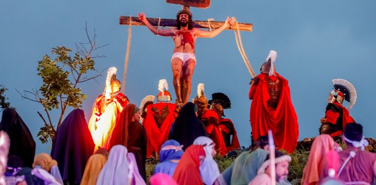 Encenação da Paixão de Cristo no Morro da Capelinha (DF)