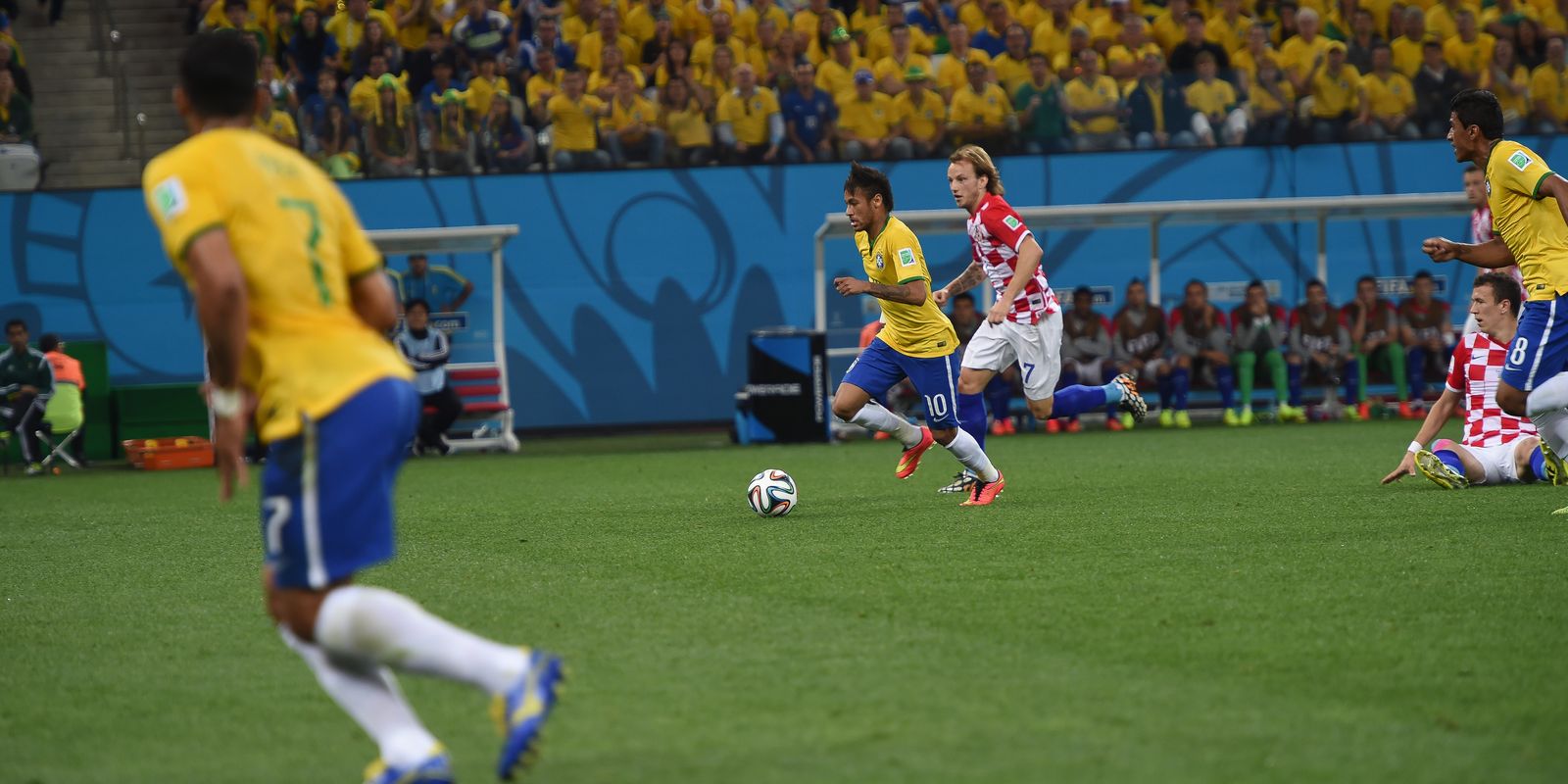 Brasil vence Croácia por 3 a 1 no jogo de abertura da Copa do