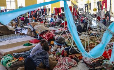 Canoas (RS), 21/05/2024 – CHUVAS/ RS - ABRIGO - Abrigo para pessoas atingidas pela enchente, na ULBRA, em Canoas. Foto: Rafa Neddermeyer/Agência Brasil