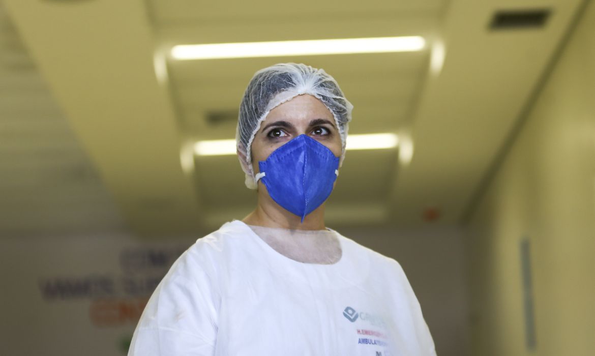 Fabiana Machado, médica voluntária no Hospital referência no tratamento da Covid19 em Macapá.