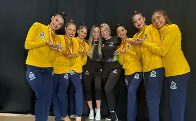 Conjunto brasileiro conquista primeiro ouro da temporada na etapa da Copa do Mundo em Portimão, na série mista - em 12/05/2024