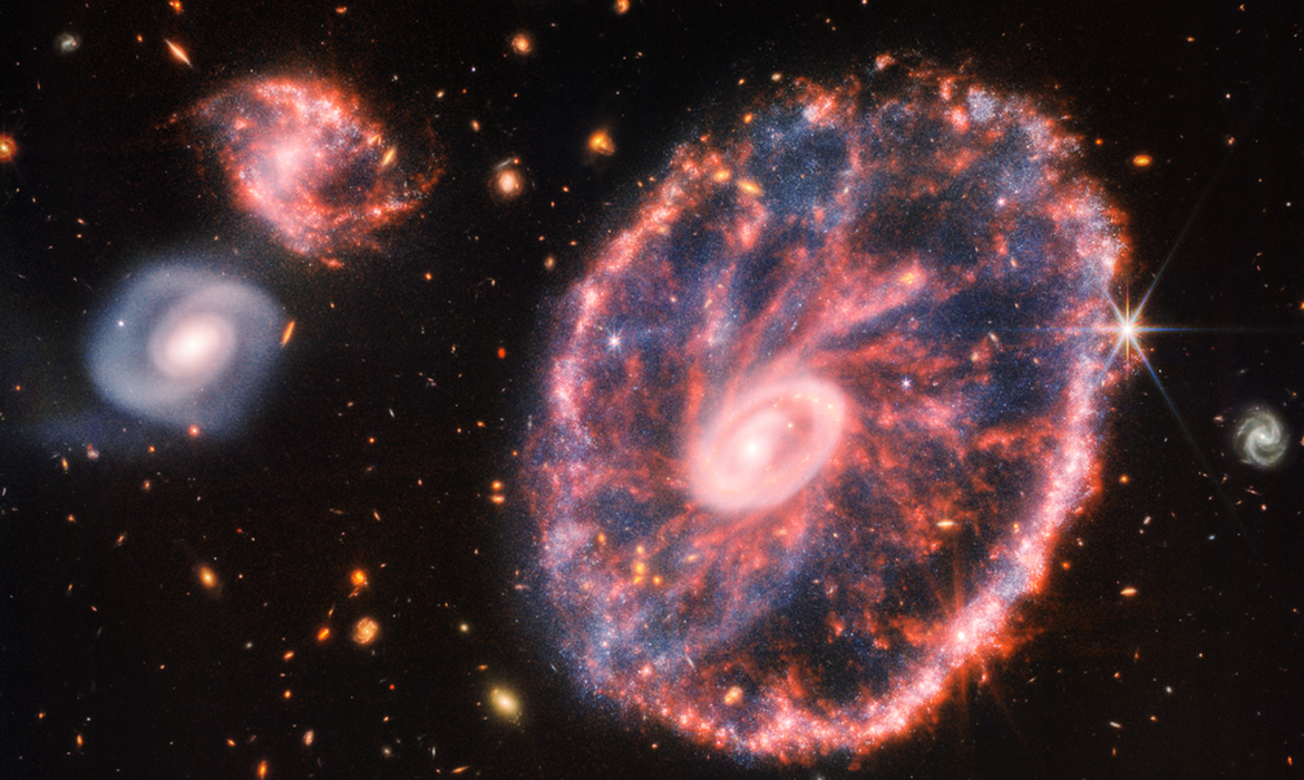 James Webb divulga imagem de galáxia em caos após colisão