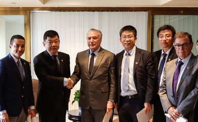 Pequim/China - O presidente Michel Temer se encontra com Sun Yafang, presidente do conselho da Huawei (Isac Nóbrega/PR)