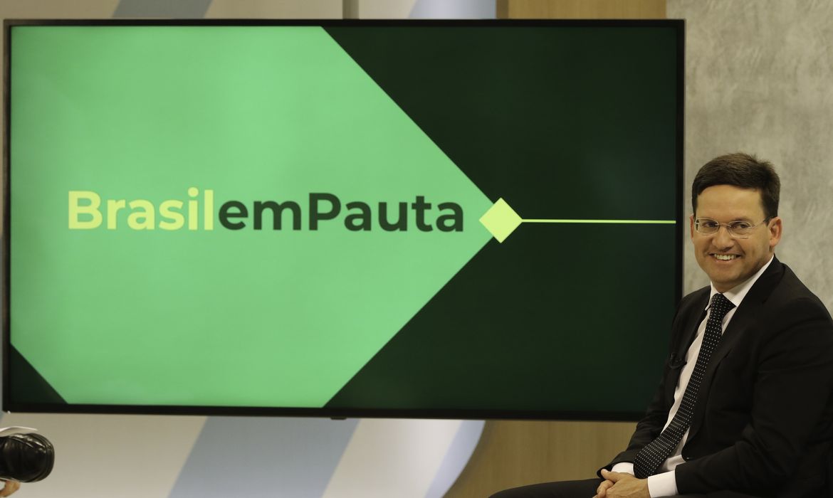 Ministro da Cidadania, João Roma, participa do programa Brasil em Pauta  na TV Brasil
