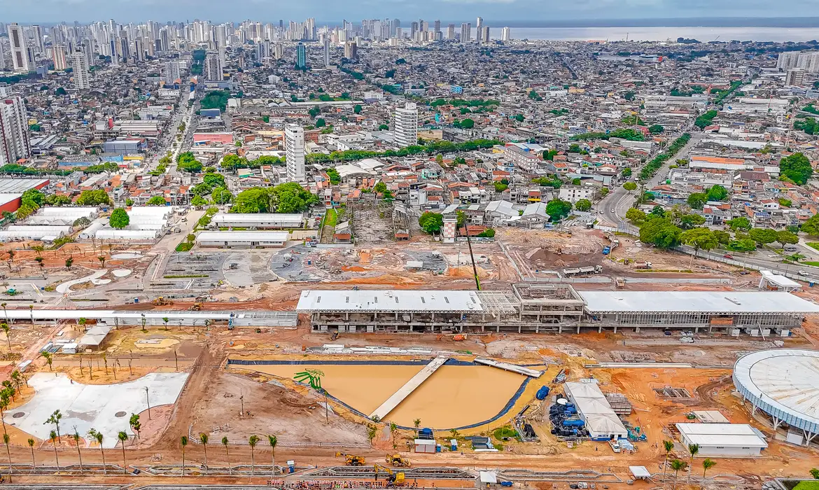 Belém (PA), 14/02/2025 - Presidente da República, Luiz Inácio Lula da Silva, durante visita às obras do Parque da Cidade, espaço que sediará a programação da COP30, no Parque da Cidade. Foto: Ricardo Stuckert/PR