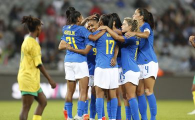 seleção brasileira vence primeiro amistoso contra África do Sul, por 3 a 0, em 02/09/2022
