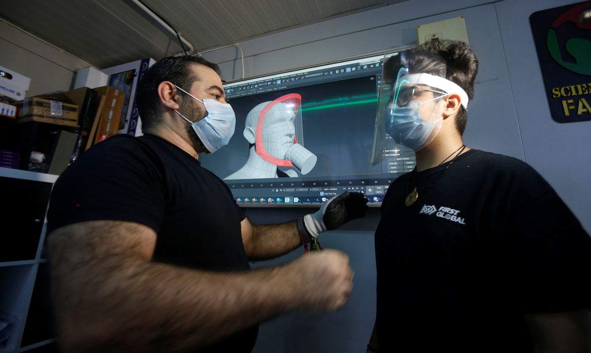 3D-printed face masks developed for medical staff in Basra