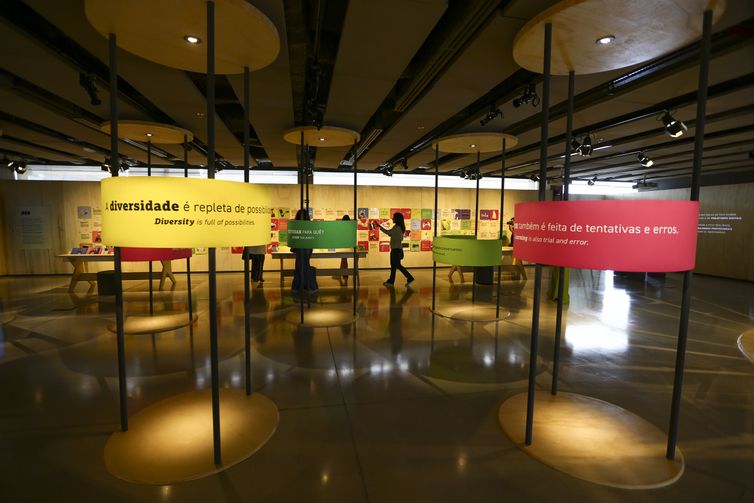 Museu interativo SESI Lab une arte, ciência e tecnologia e tem como objetivo despertar o interesse das pessoas a partir de experiências e vivências. O espaço abre as portas no antigo Edifício Touring, icônico prédio projetado por Oscar Niemeyer.