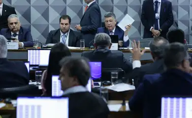 Brasília - 02/10/2025 - Reunião da comissão Parlamentar Mista de Inquérito do INSS para ouvir o ministro da Controladoria-Geral da União (CGU), Vinicius Marques de Carvalho. Foto: Lula Marques/ Agência Brasil.