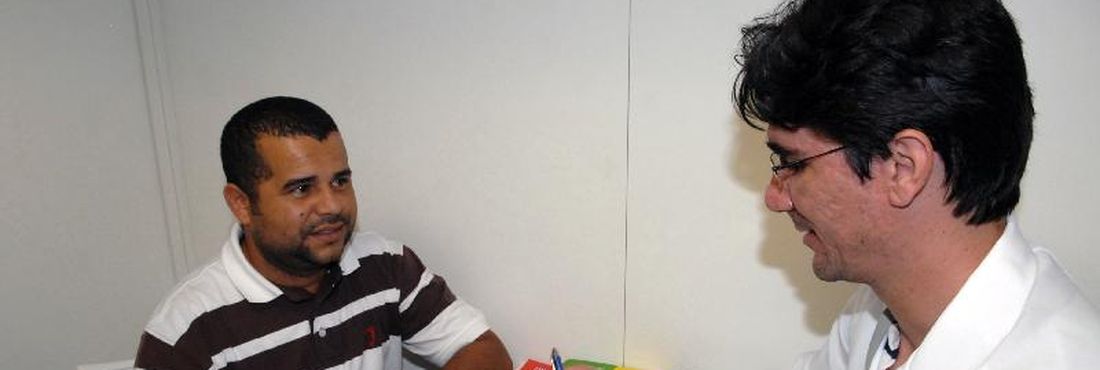 Imagem - Homens devem superar tabu sobre exame de próstata Homens devem superar tabu sobre exame de próstata