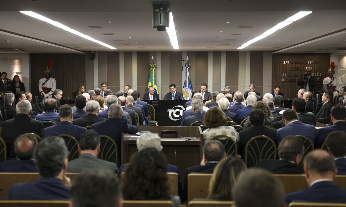 Marcelo Camargo/Agência Brasil Brasília (DF), 11/12/2024 - Posse do novo presidente do Tribunal de Contas da União (TCU), Vital do Rêgo. Foto: Marcelo Camargo/Agência Brasil