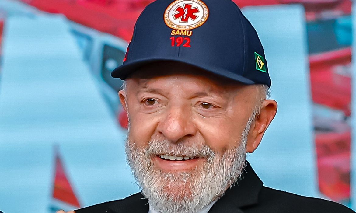 Presidente da República, Luiz Inácio Lula da Silva, durante cerimônia de Entrega de 789 Novas Ambulâncias do SAMU.
Alto da Boa Vista - Sorocaba - SP.

Foto: Ricardo Stuckert / PR