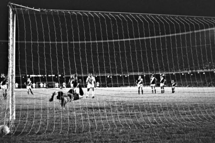 Brasília (DF), 02.07.2024 - O jogador Pelé marca o seu milésimo gol. Foto: SantosFC/Divulgação