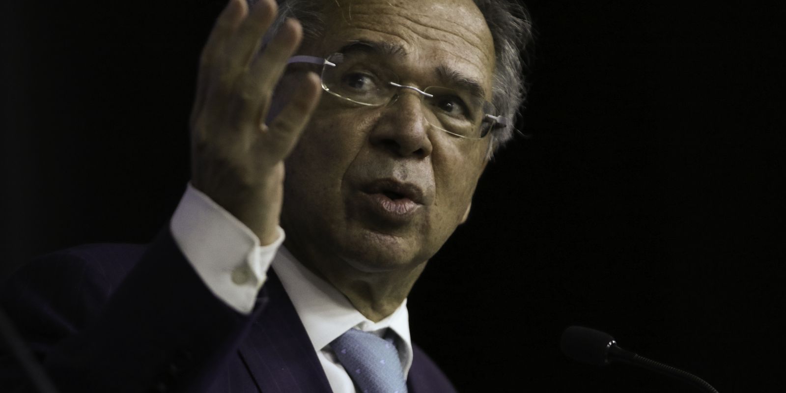 Ministro da Economia, Paulo Guedes, faz um balanço das ações de sua pasta no ano de 2021, durante entrevista coletiva