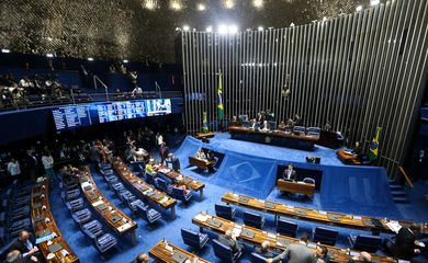Brasília - A advogada de acusação, Janaína Paschoal, fala no quinto dia de julgamento final do processo de impeachment da presidenta afastada, Dilma Rousseff, no Senado Federal (Marcelo Camargo/Agência Brasil)