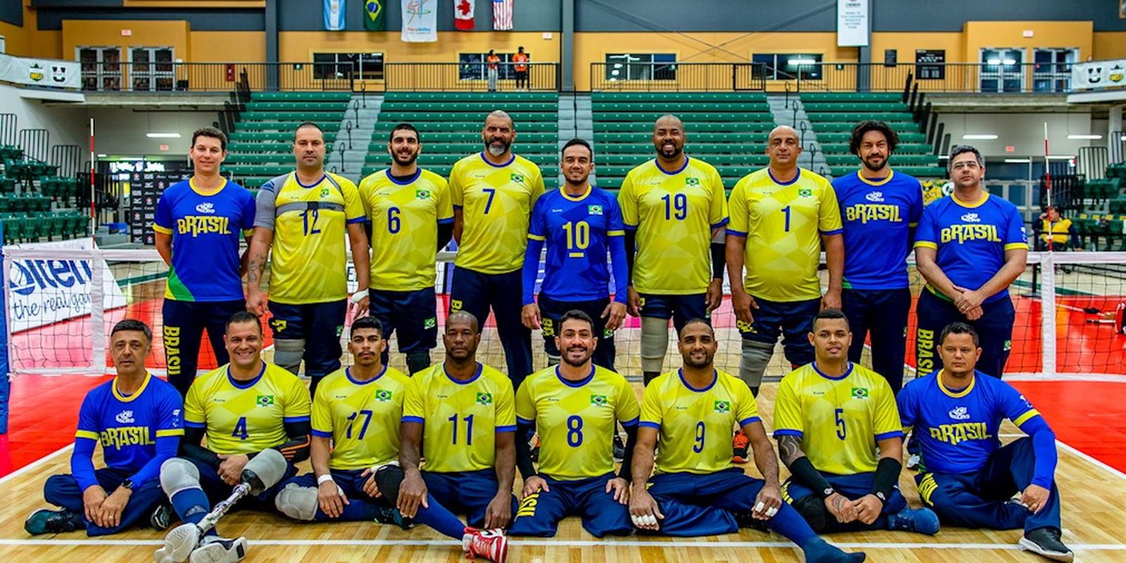 Homem mais alto do Brasil estreia no vôlei sentado por ouro em Paris